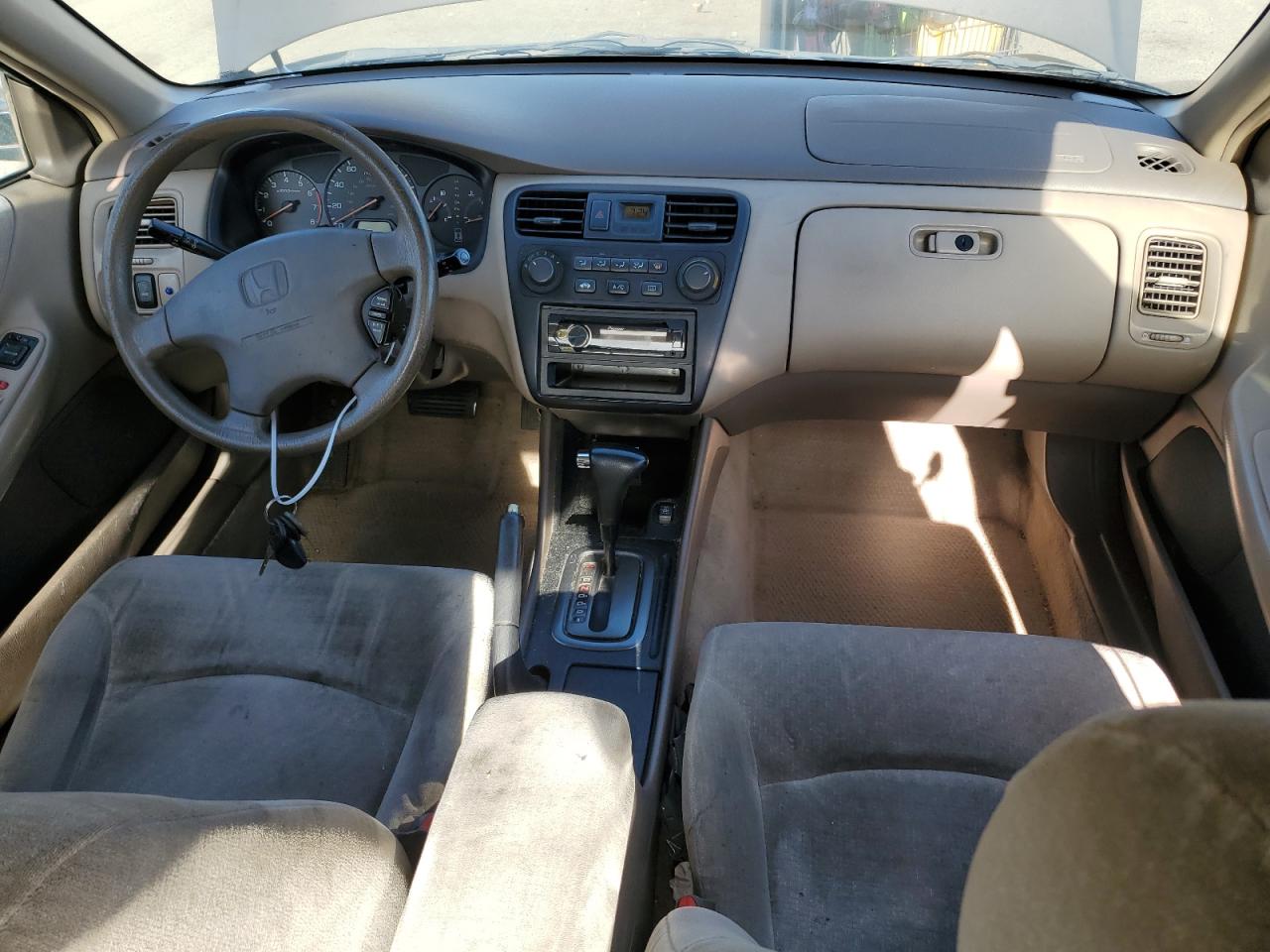 2001 Honda Accord Lx VIN: 1HGCG66551A047052 Lot: 57889604