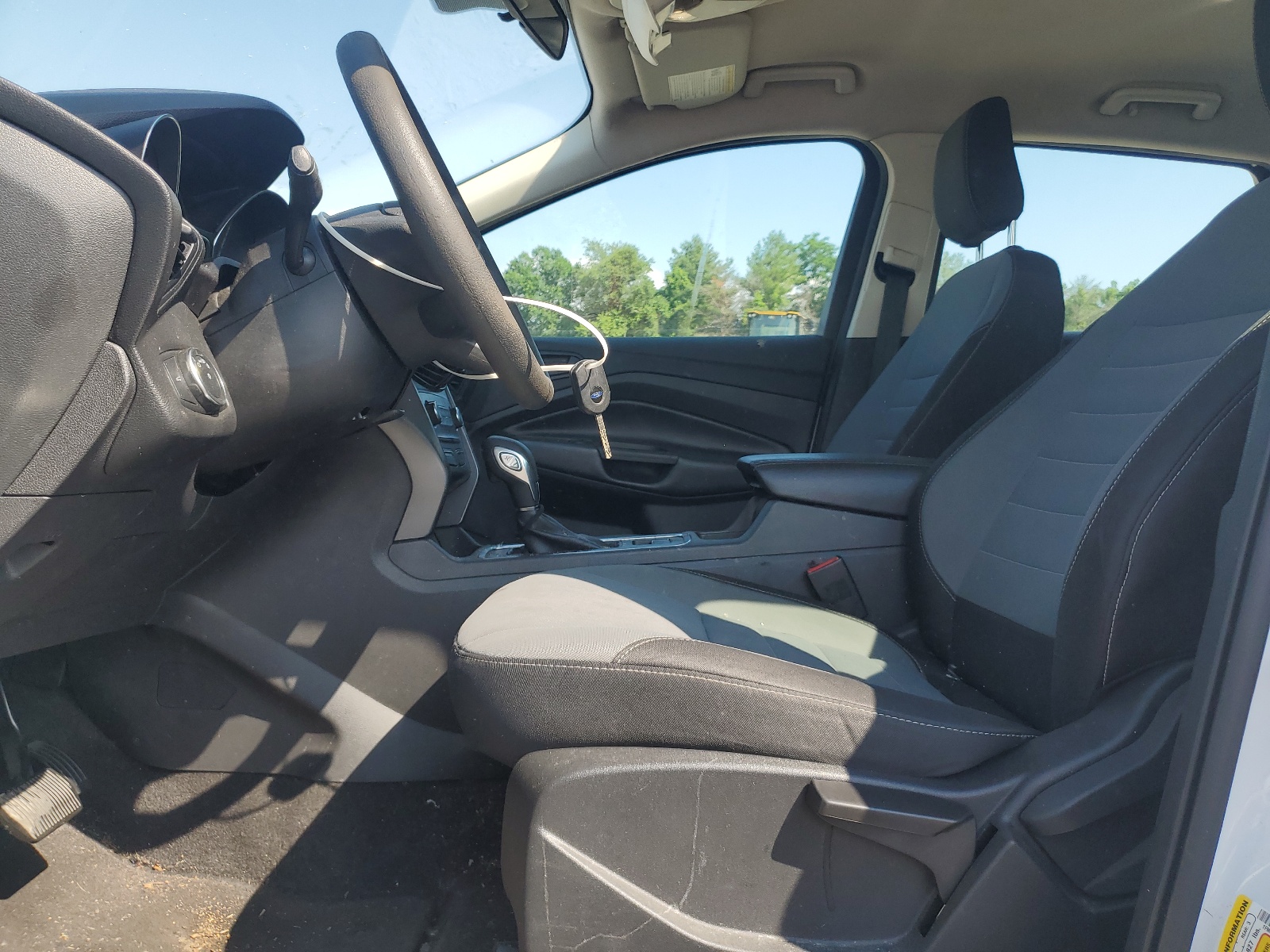 1FMCU0F74KUA07966 2019 Ford Escape S