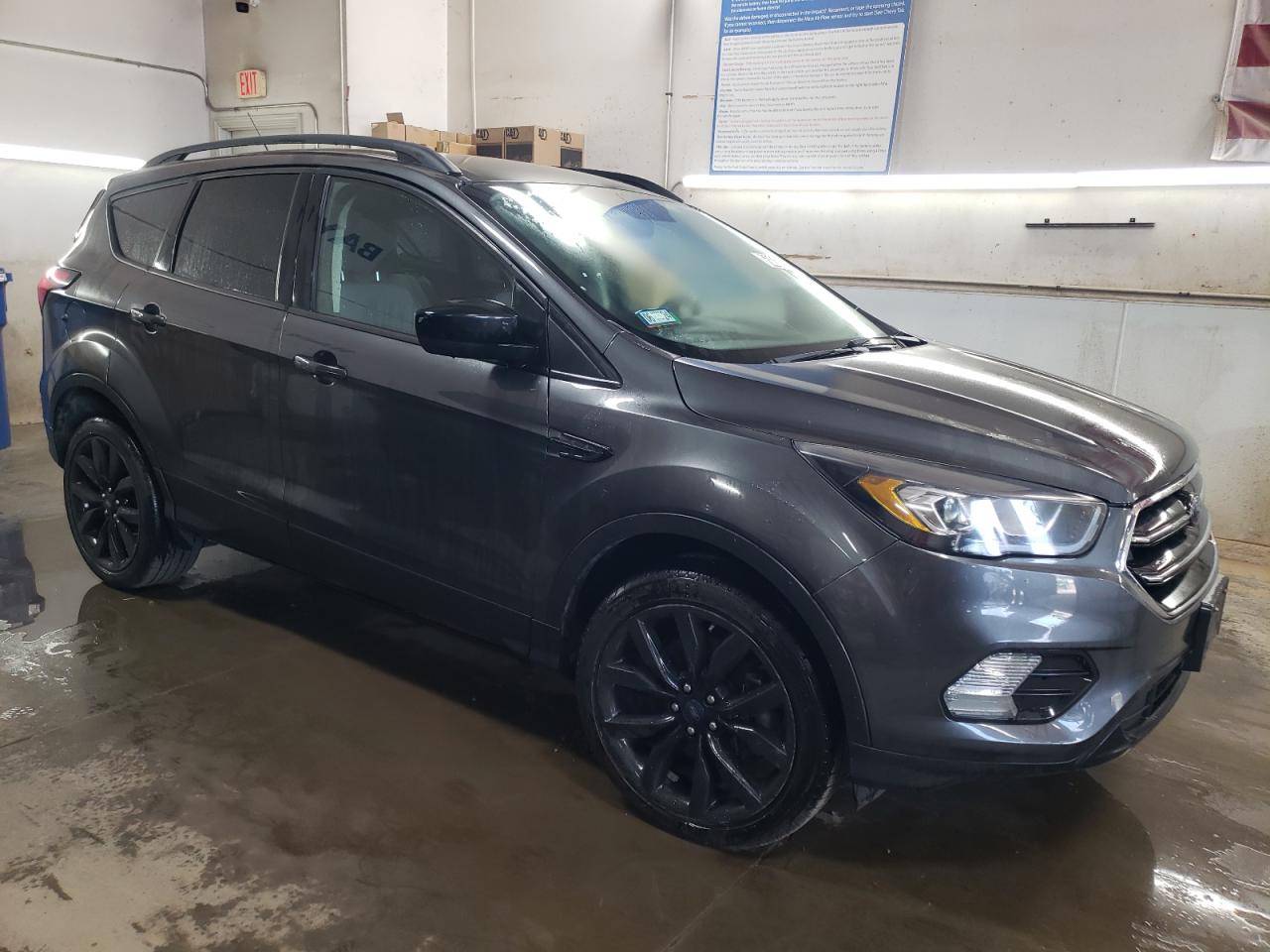 VIN 1FMCU9GD4KUB49940 2019 FORD ESCAPE no.4