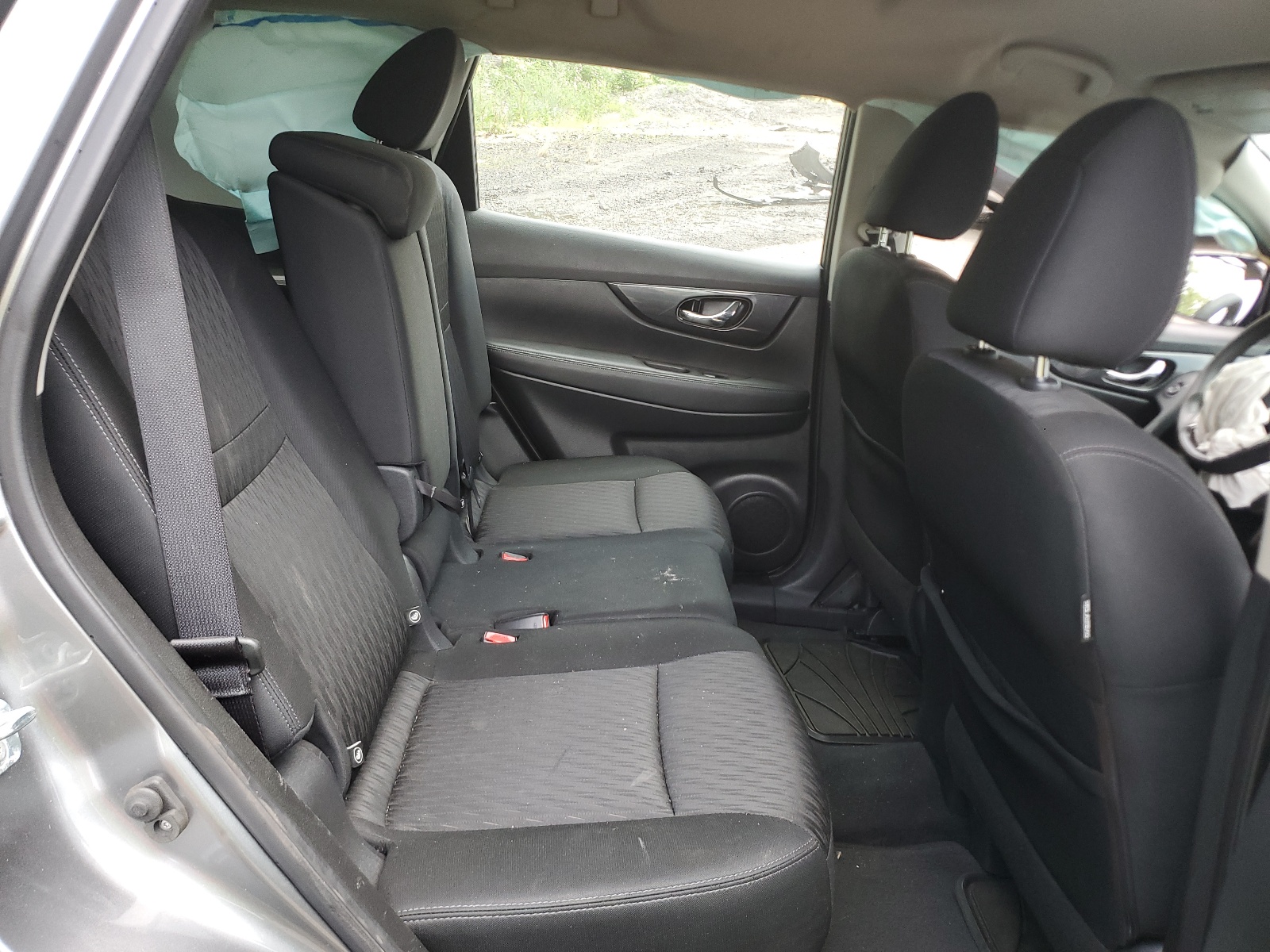 KNMAT2MV9JP527878 2018 Nissan Rogue S