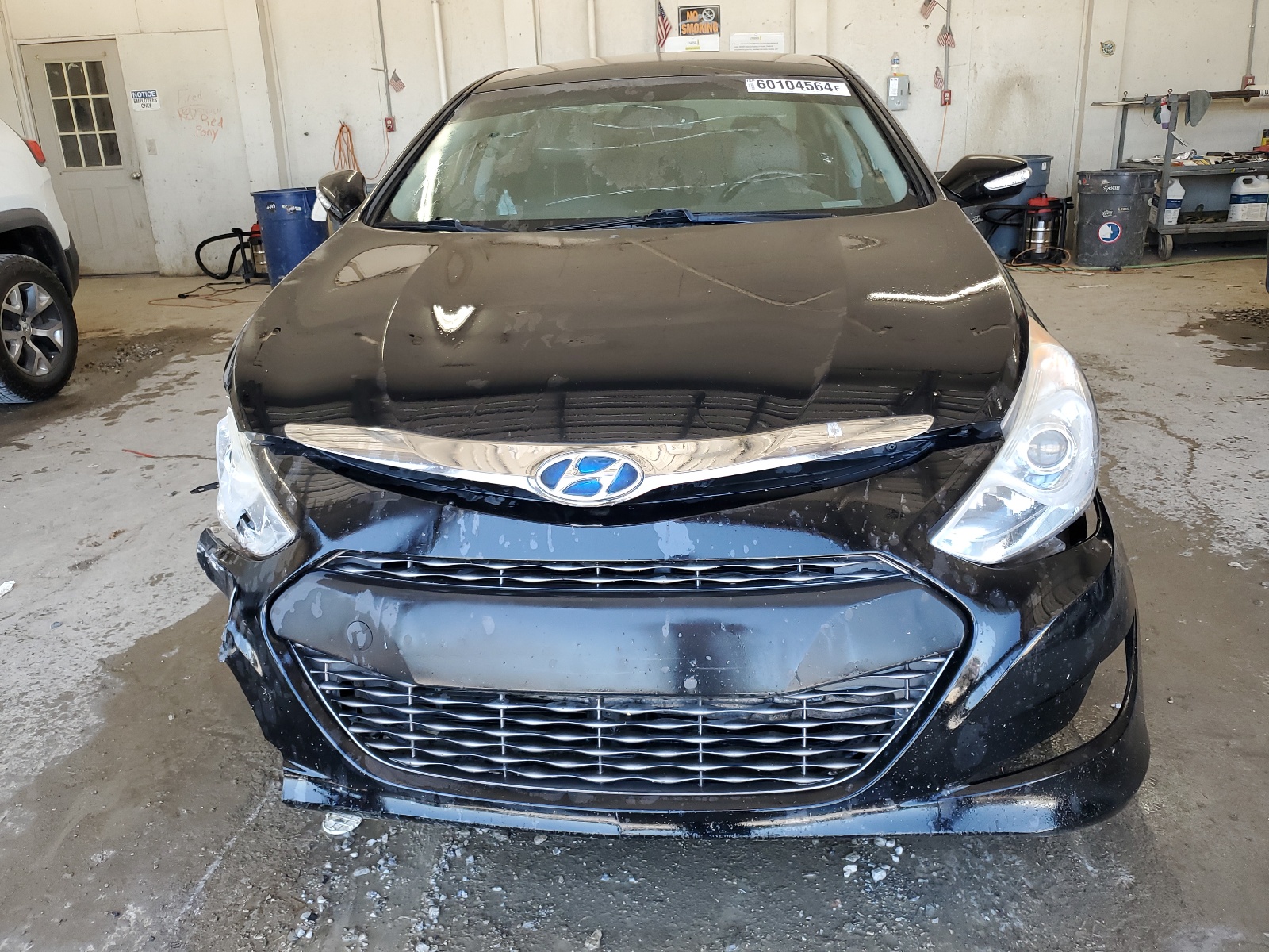 2012 Hyundai Sonata Hybrid vin: KMHEC4A46CA057402