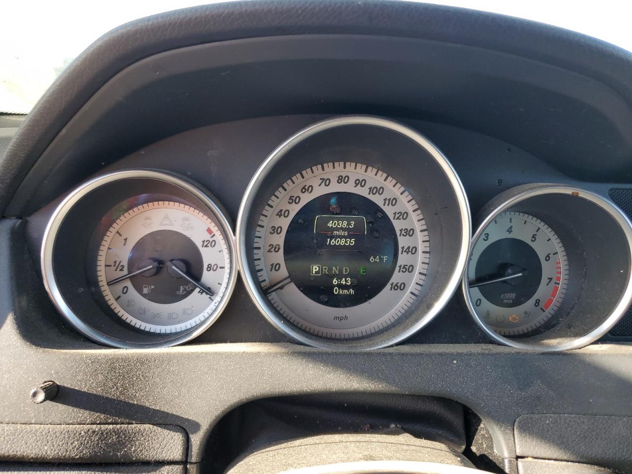 MERCEDES-BENZ C-CLASS 2014 VIN WDDGF4HB2ER310671 photo 9