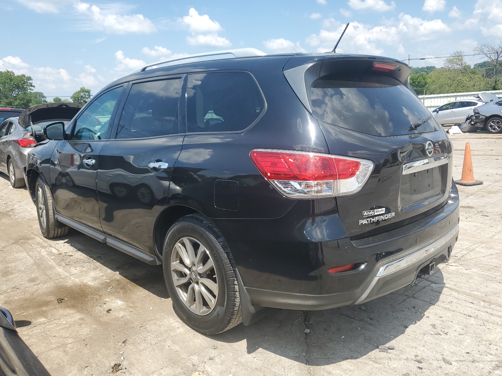 5N1AR2MM2FC688590 2015 Nissan Pathfinder S