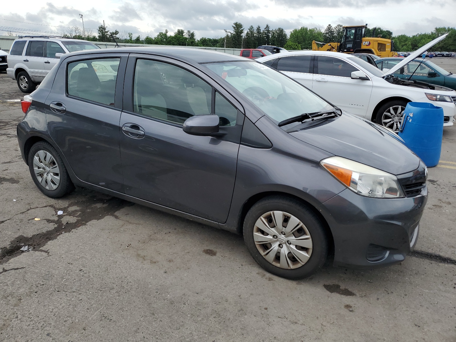 JTDKTUD36CD518090 2012 Toyota Yaris