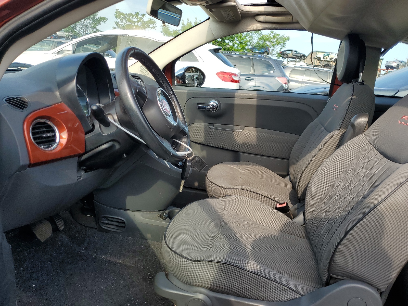 3C3CFFERXCT383883 2012 Fiat 500 Lounge