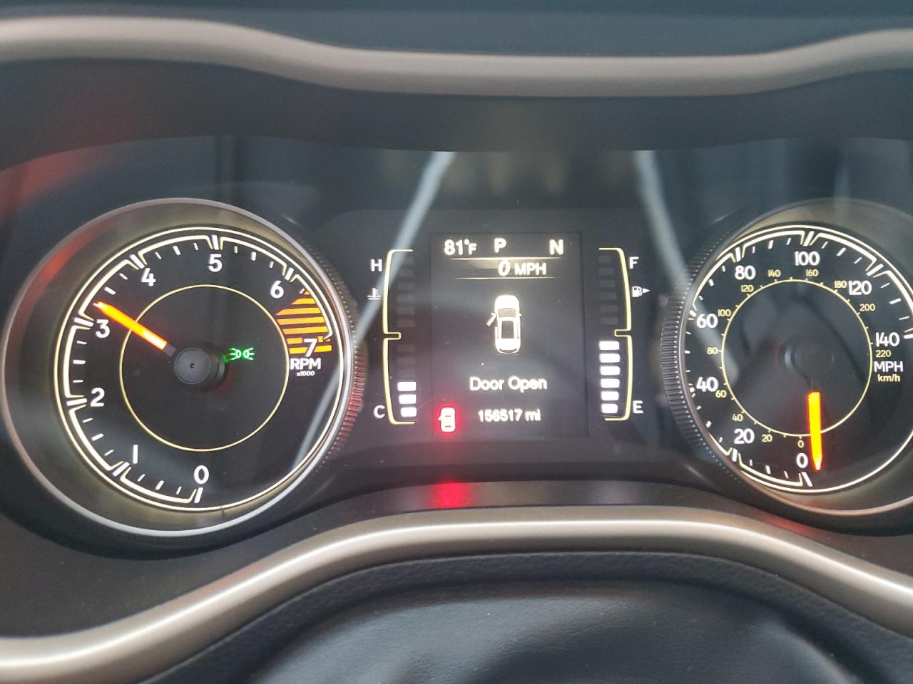 2017 Jeep Cherokee Latitude VIN: 1C4PJLCB5HW585807 Lot: 57485104