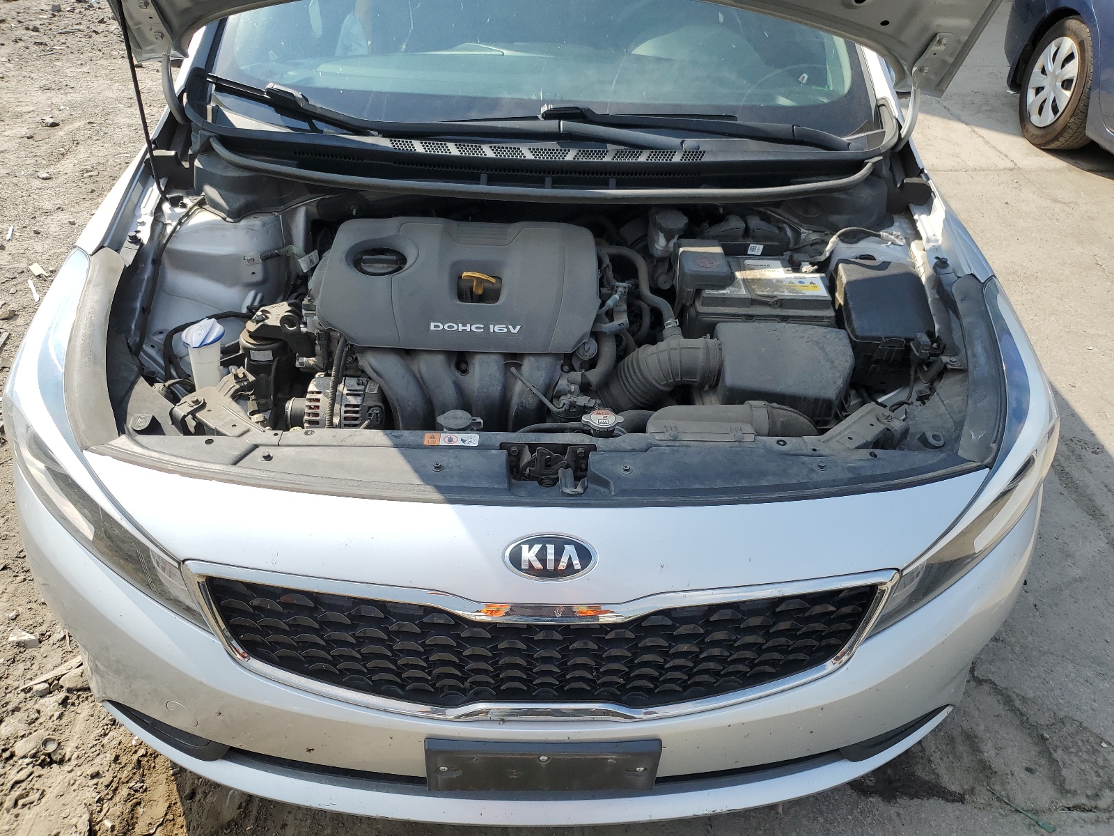 3KPFL4A77JE231894 2018 Kia Forte Lx