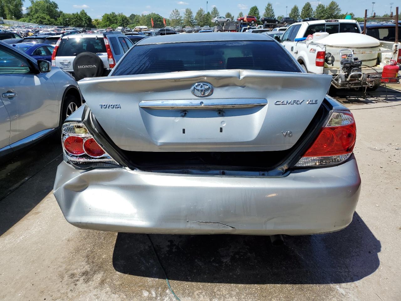 2005 Toyota Camry Le VIN: 4T1BF30K05U616190 Lot: 58446984