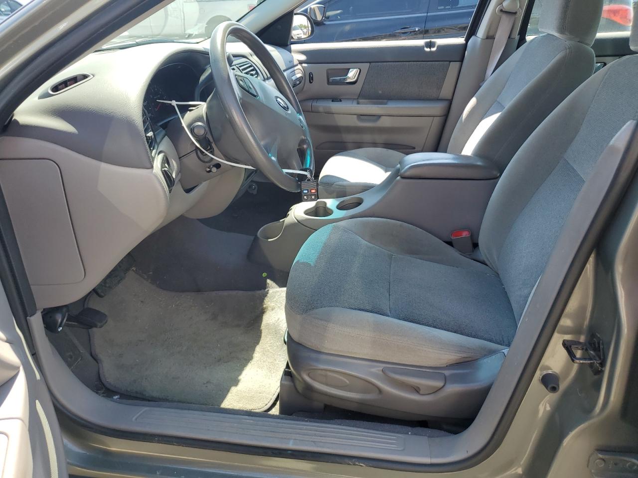 2001 Ford Taurus Se VIN: 1FAFP53U41A130852 Lot: 59221484