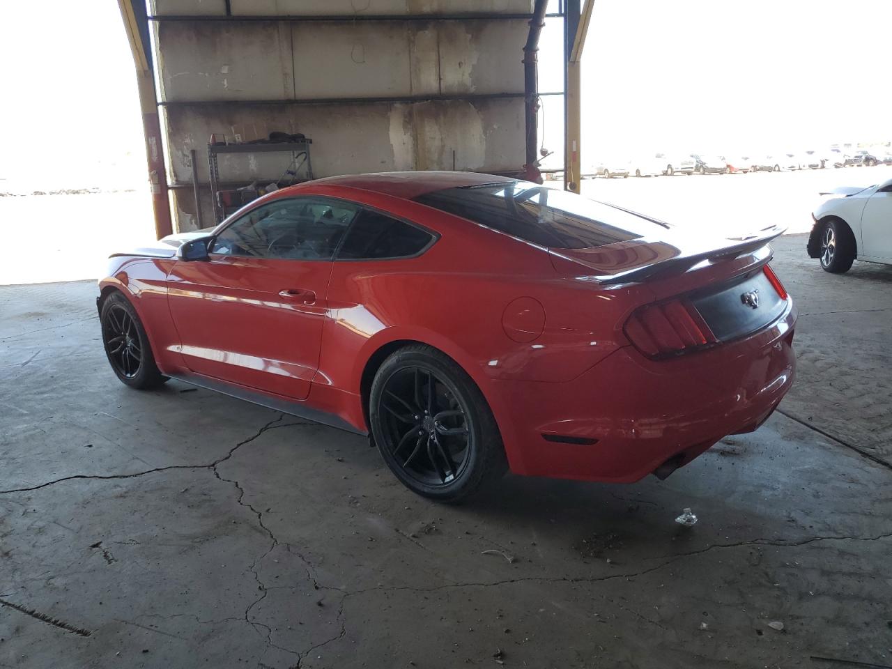 2016 Ford Mustang VIN: 1FA6P8TH2G5243611 Lot: 55703504