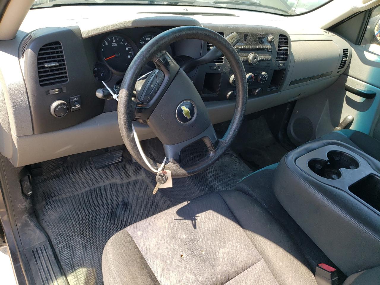 2010 Chevrolet Silverado C1500 VIN: 1GCPCPEXXAZ286926 Lot: 58687654