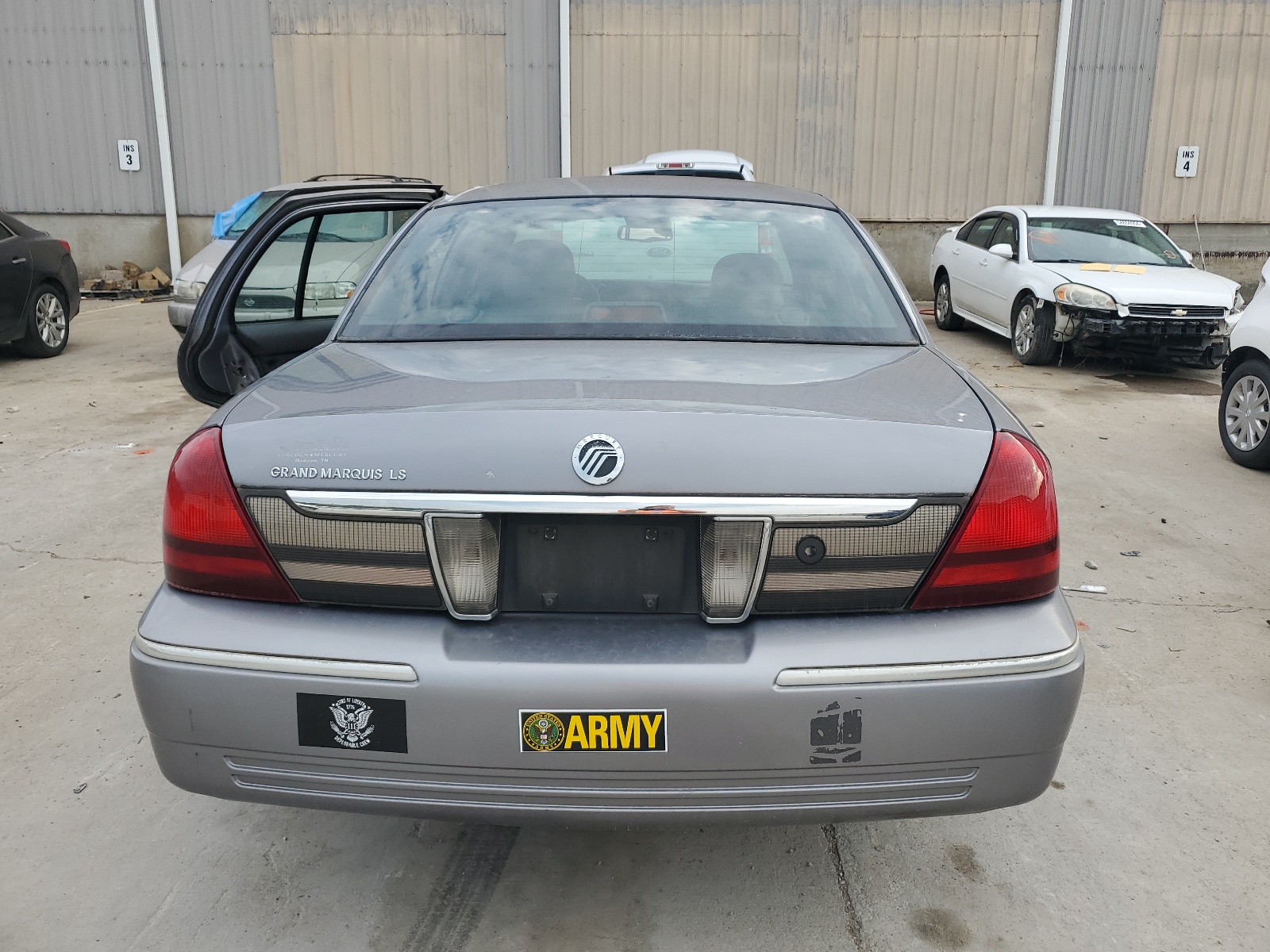 2MEFM75V56X616118 2006 Mercury Grand Marquis Ls