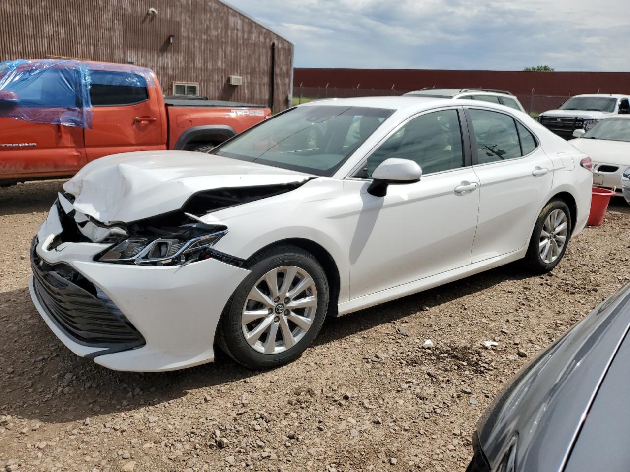 4T1B11HK9JU147053 2018 TOYOTA CAMRY - Image 1