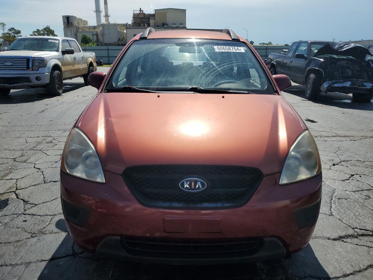 2008 Kia Rondo Lx VIN: KNAFG526287170963 Lot: 63767714