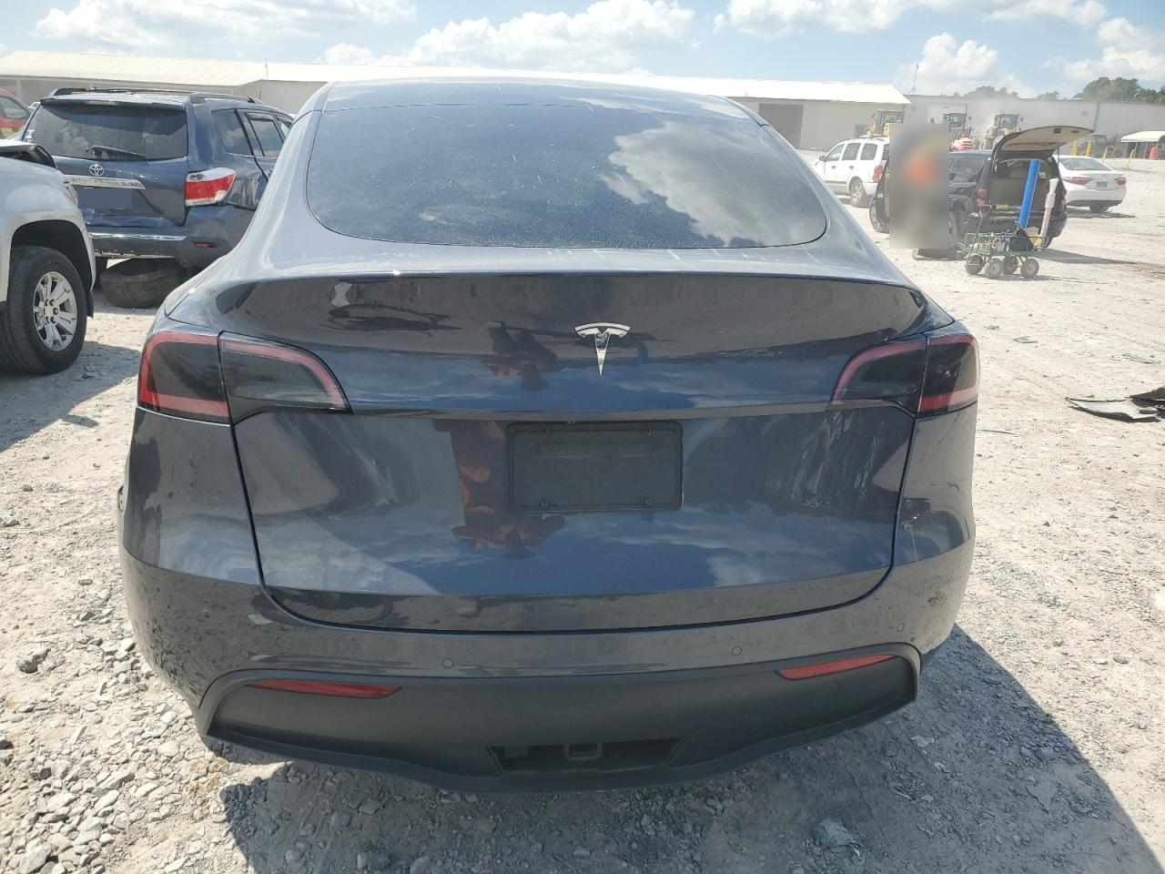 7SAYGDEE2NF412846 2022 Tesla Model Y