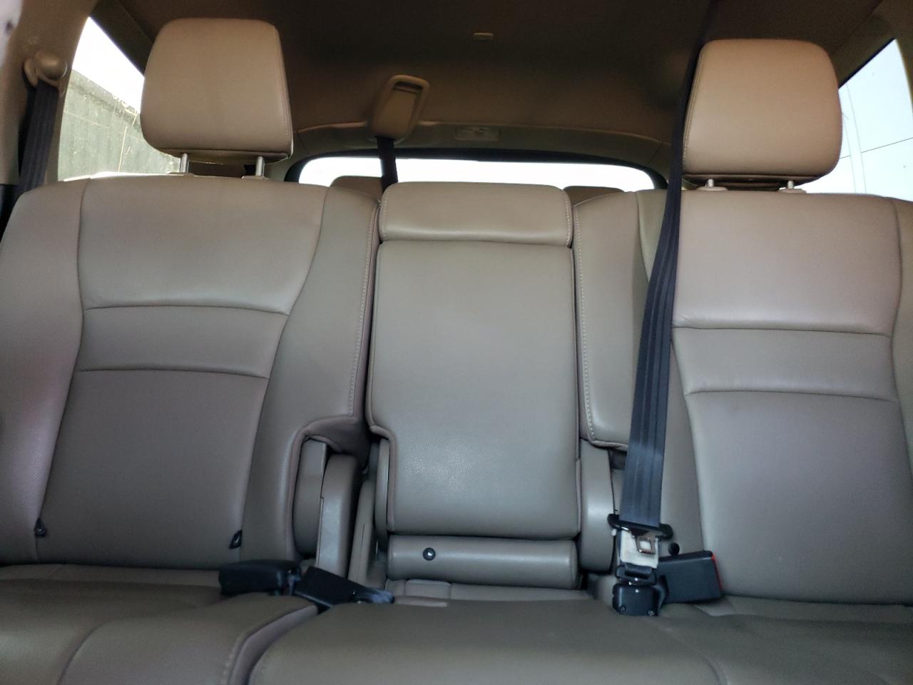 2016 Honda Pilot Exln VIN: 5FNYF5H73GB053674 Lot: 58981034