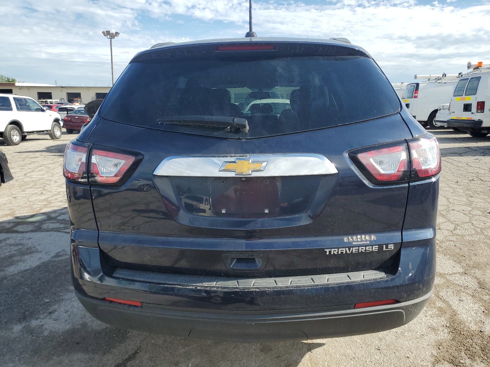 1GNKRFKDXGJ138111 2016 Chevrolet Traverse Ls