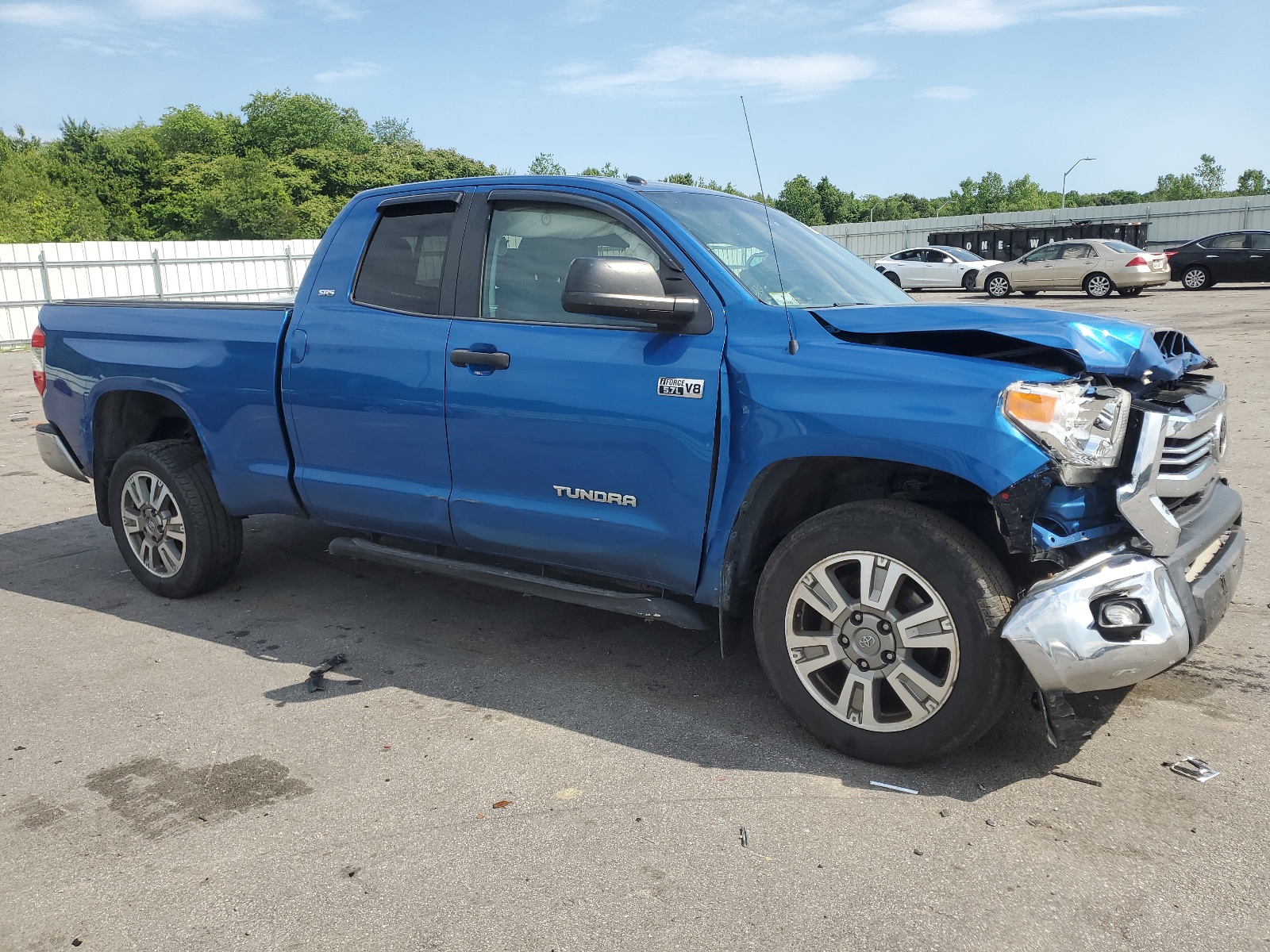 5TFUY5F17GX498559 2016 Toyota Tundra Double Cab Sr/Sr5