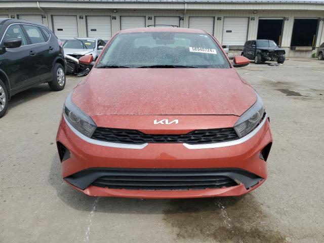 3KPF24AD1NE482988 Kia Forte FE 5