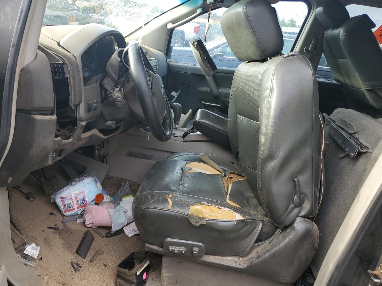 2004 Nissan Armada Se VIN: 5N1AA08B34N743229 Lot: 58620534