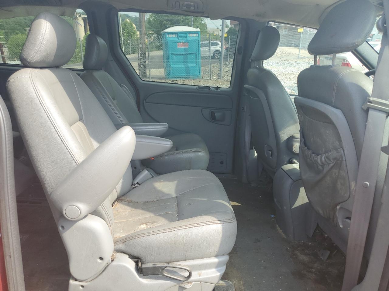 2004 Chrysler Town & Country Ex VIN: 2C8GP74LX4R619965 Lot: 59815384