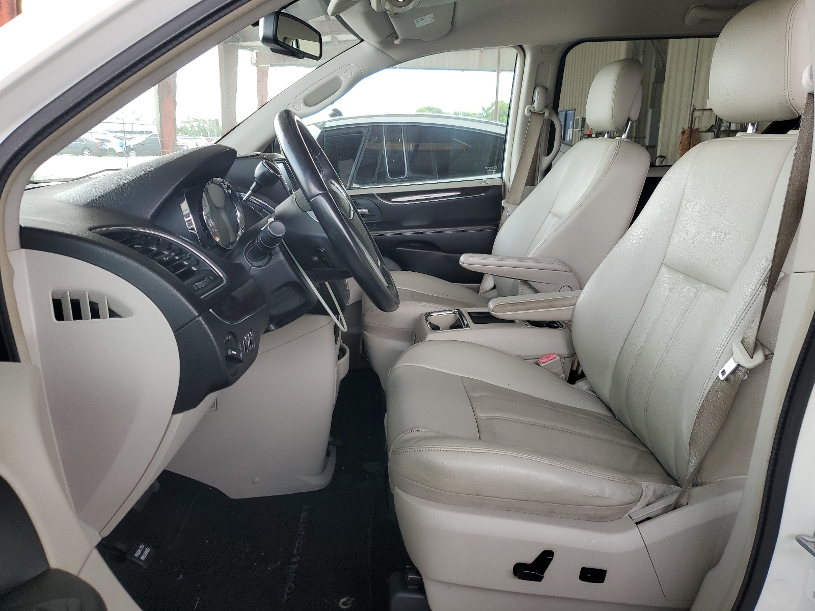 2C4RC1BG6DR722583 2013 Chrysler Town & Country Touring