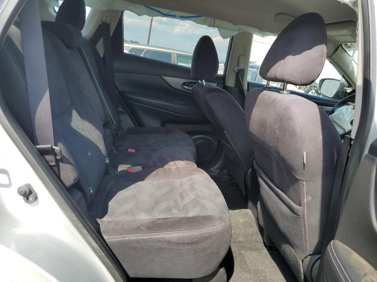 2016 Nissan Rogue S VIN: JN8AT2MV3GW131576 Lot: 57435764