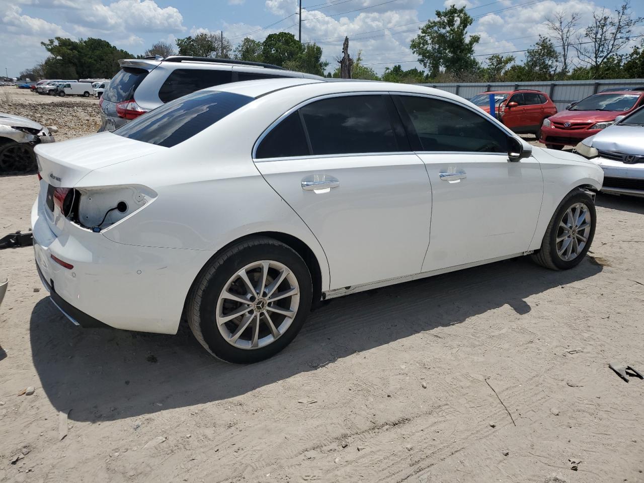 2022 Mercedes-Benz A 220 4Matic VIN: W1K3G4FB7NJ330007 Lot: 56596224