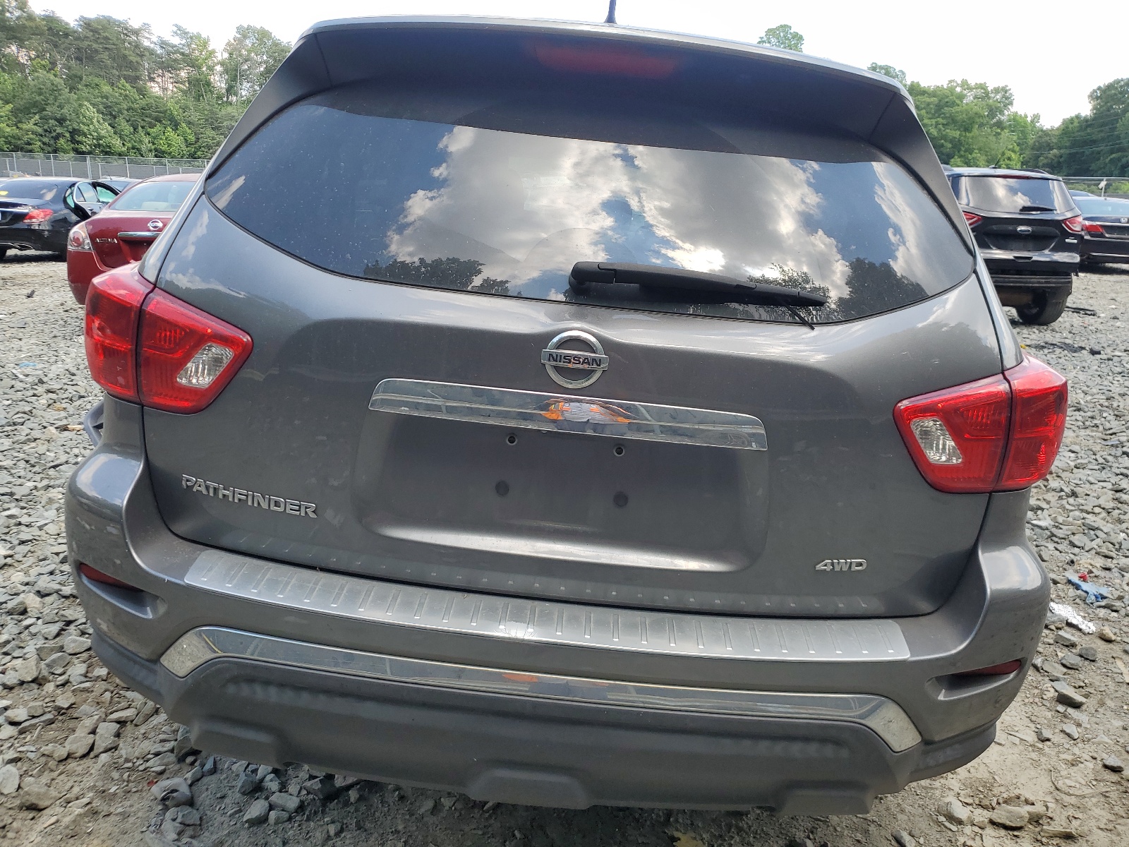 5N1DR2MM1HC694784 2017 Nissan Pathfinder S