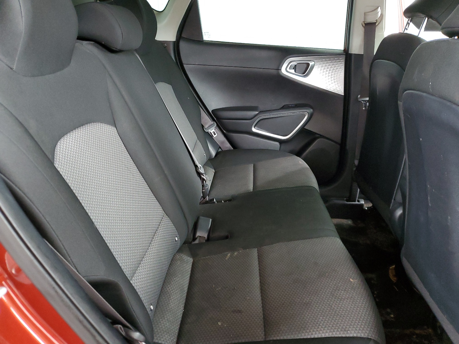 KNDJ23AU2L7073576 2020 Kia Soul Lx