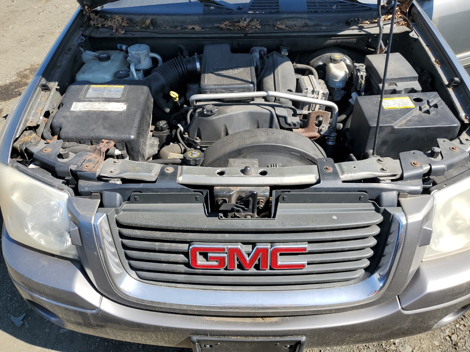 1GKDT13S852262540 2005 GMC Envoy