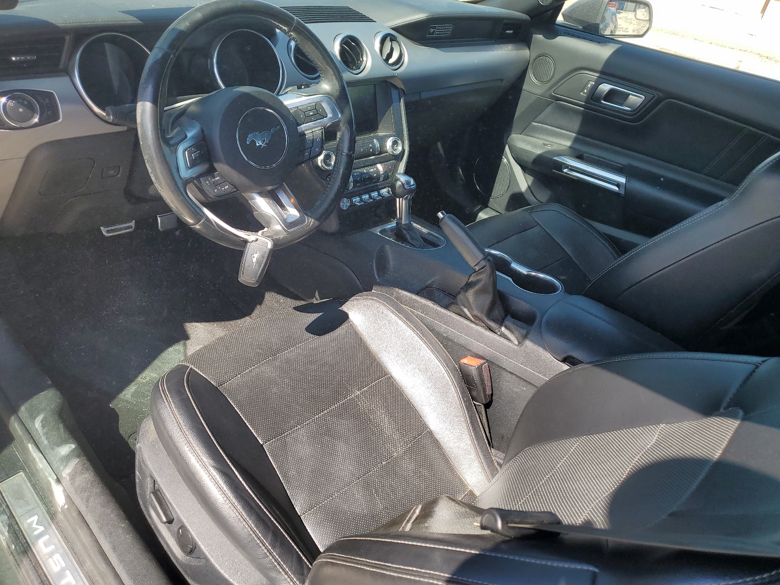 1FA6P8TH2L5118876 2020 Ford Mustang