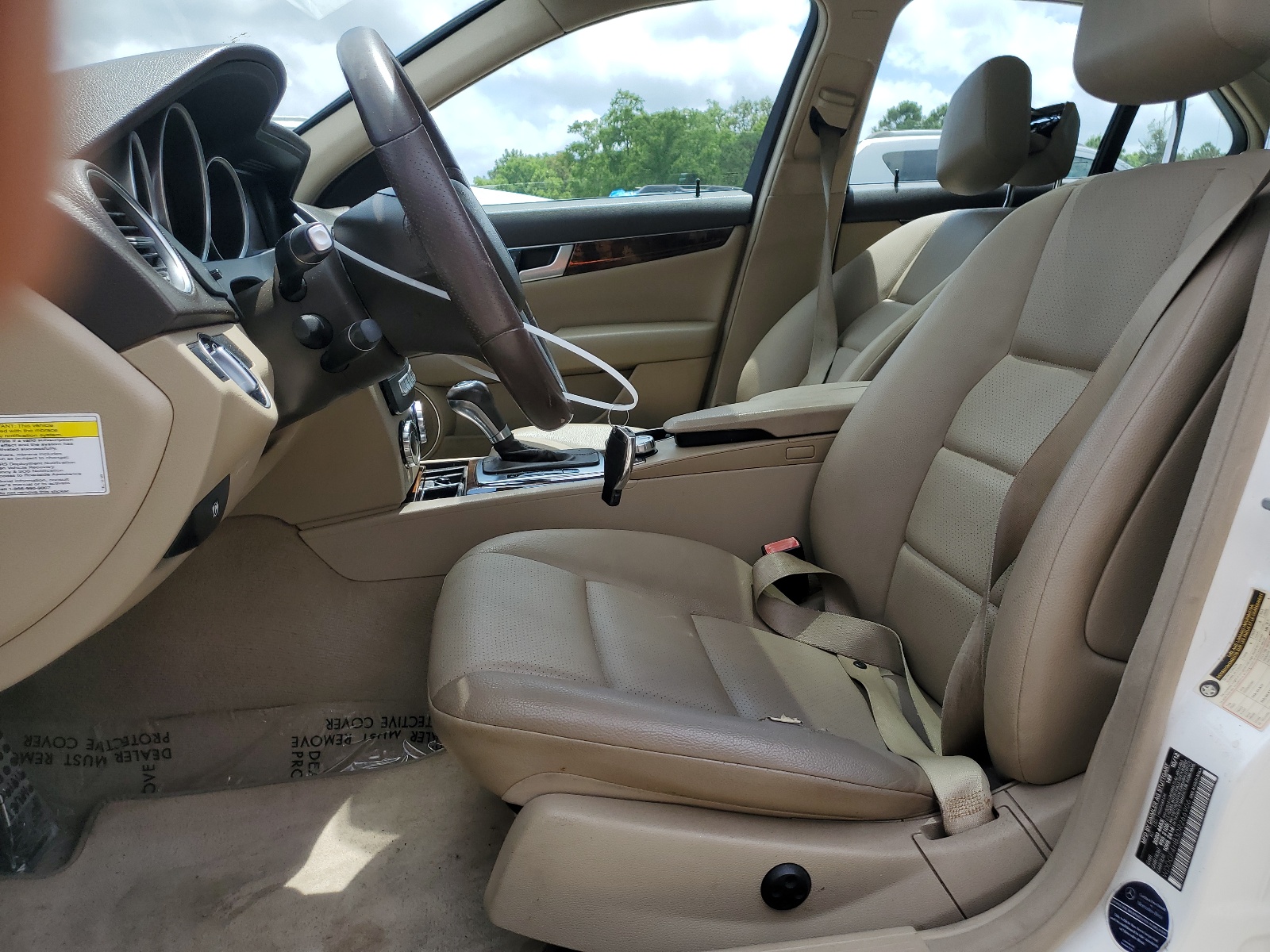 WDDGF4HB3DR266906 2013 Mercedes-Benz C 250