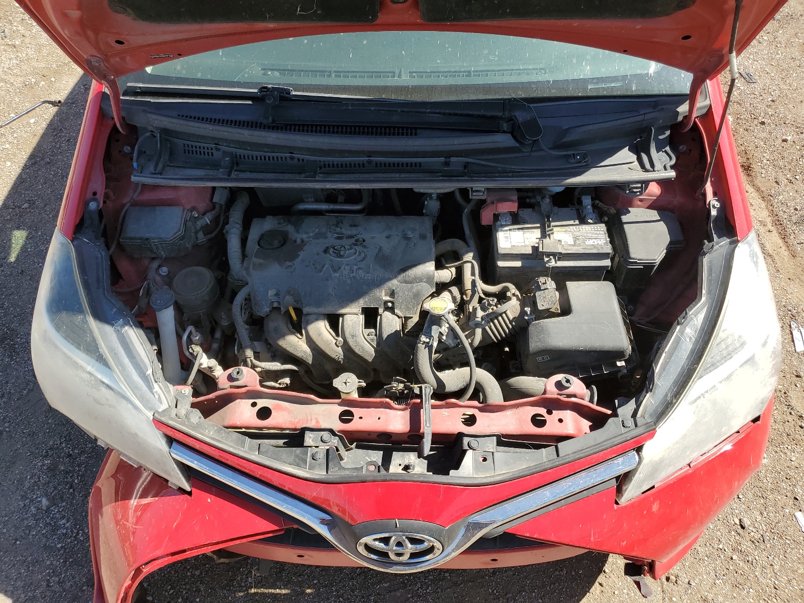 VNKKTUD35FA024266 2015 Toyota Yaris