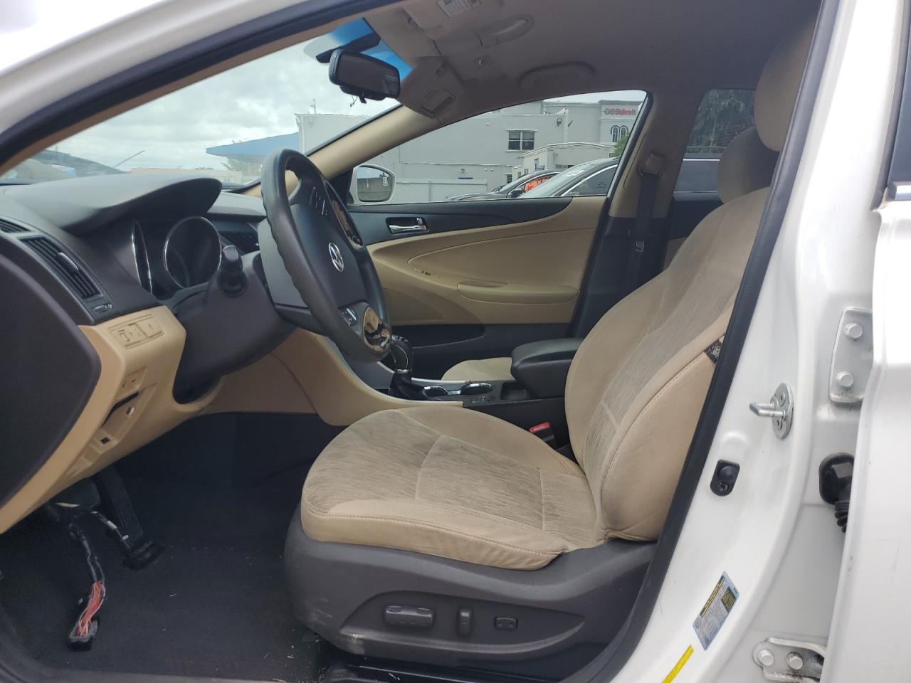2013 Hyundai Sonata - Image 7