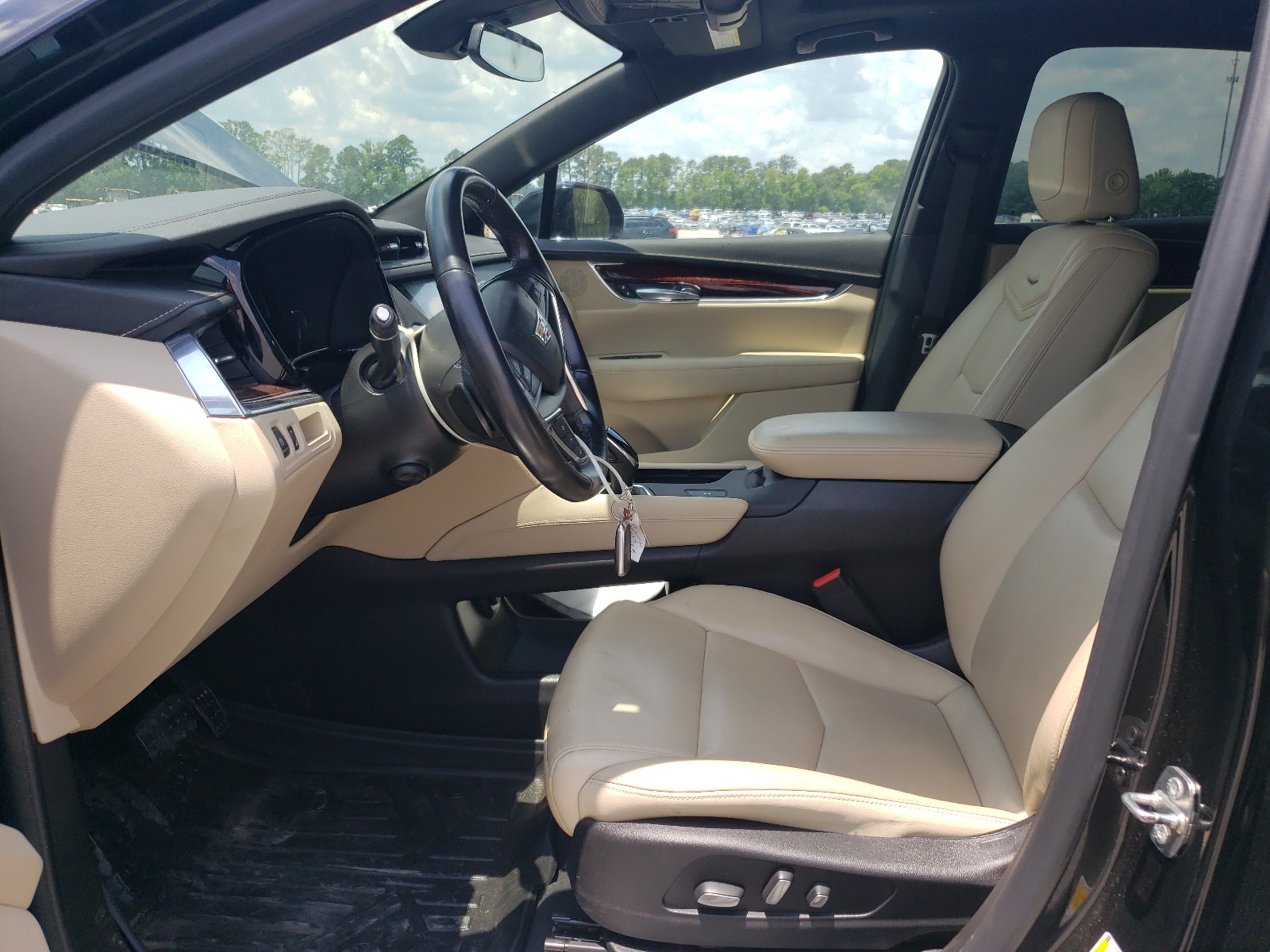 1GYKNCRS9KZ174433 2019 Cadillac Xt5 Luxury