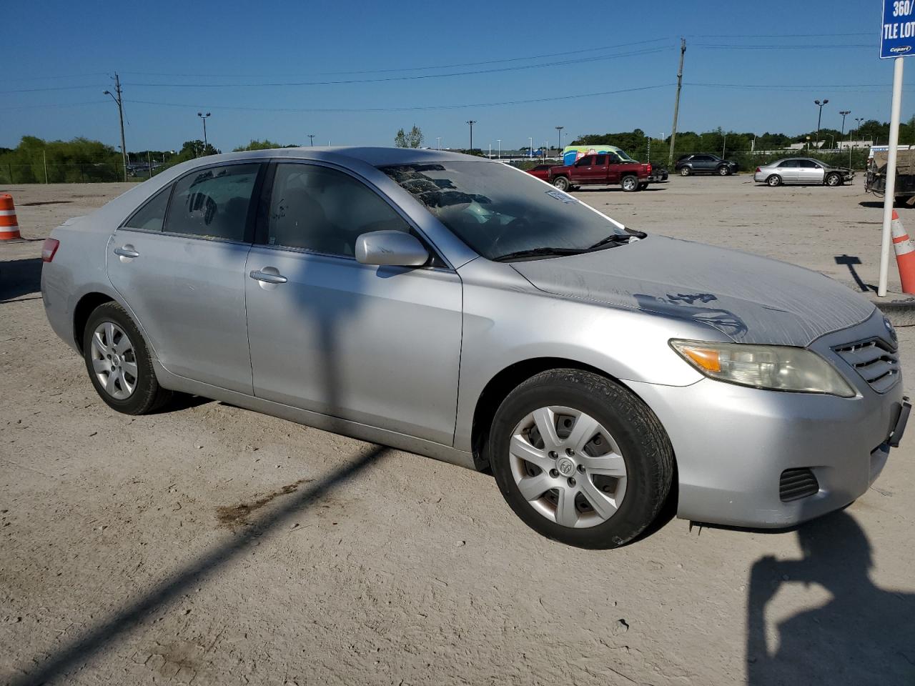 2010 Toyota Camry - Image 4