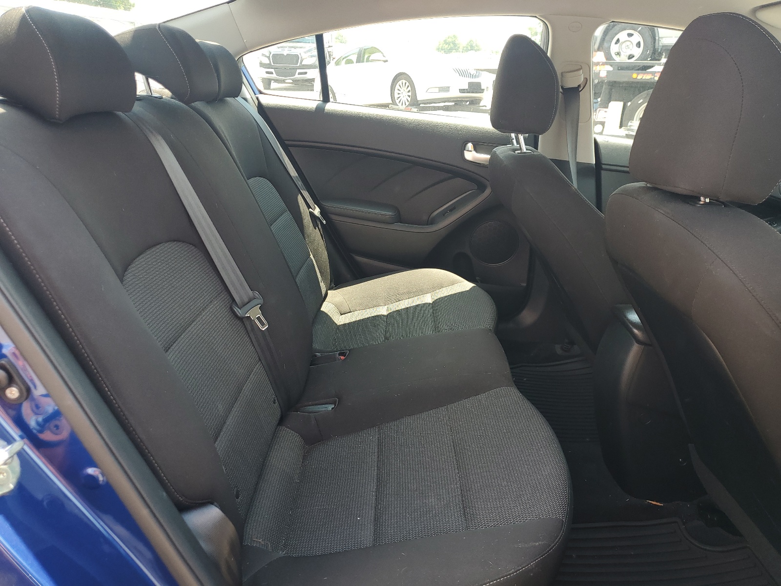 3KPFK4A75JE283253 2018 Kia Forte Lx