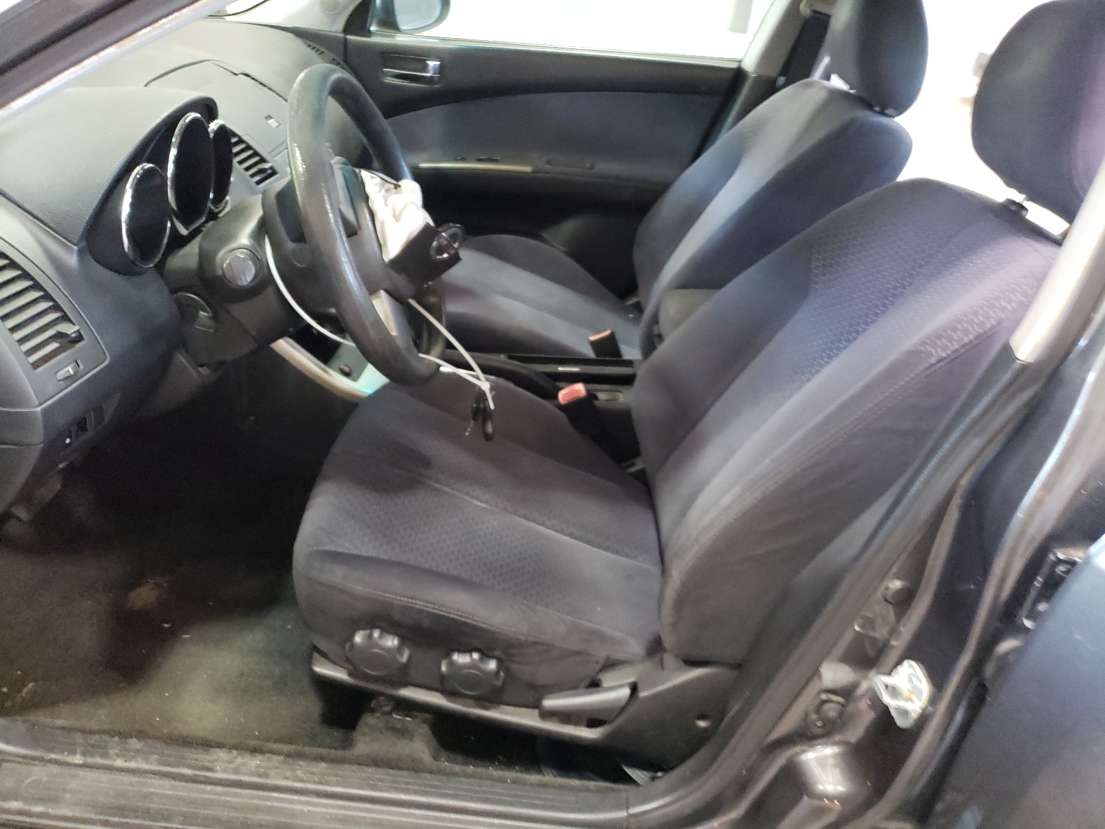 1N4AL11D35N436392 2005 Nissan Altima S