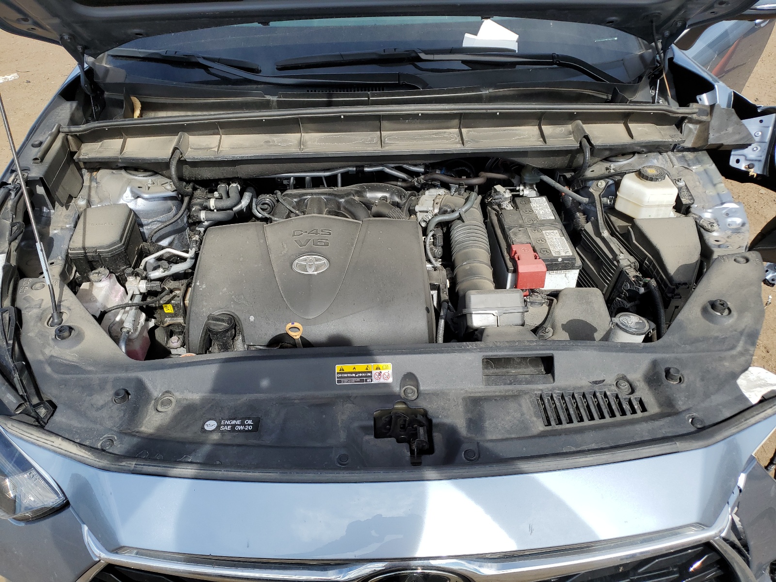 5TDDZRBH2NS186076 2022 Toyota Highlander Limited