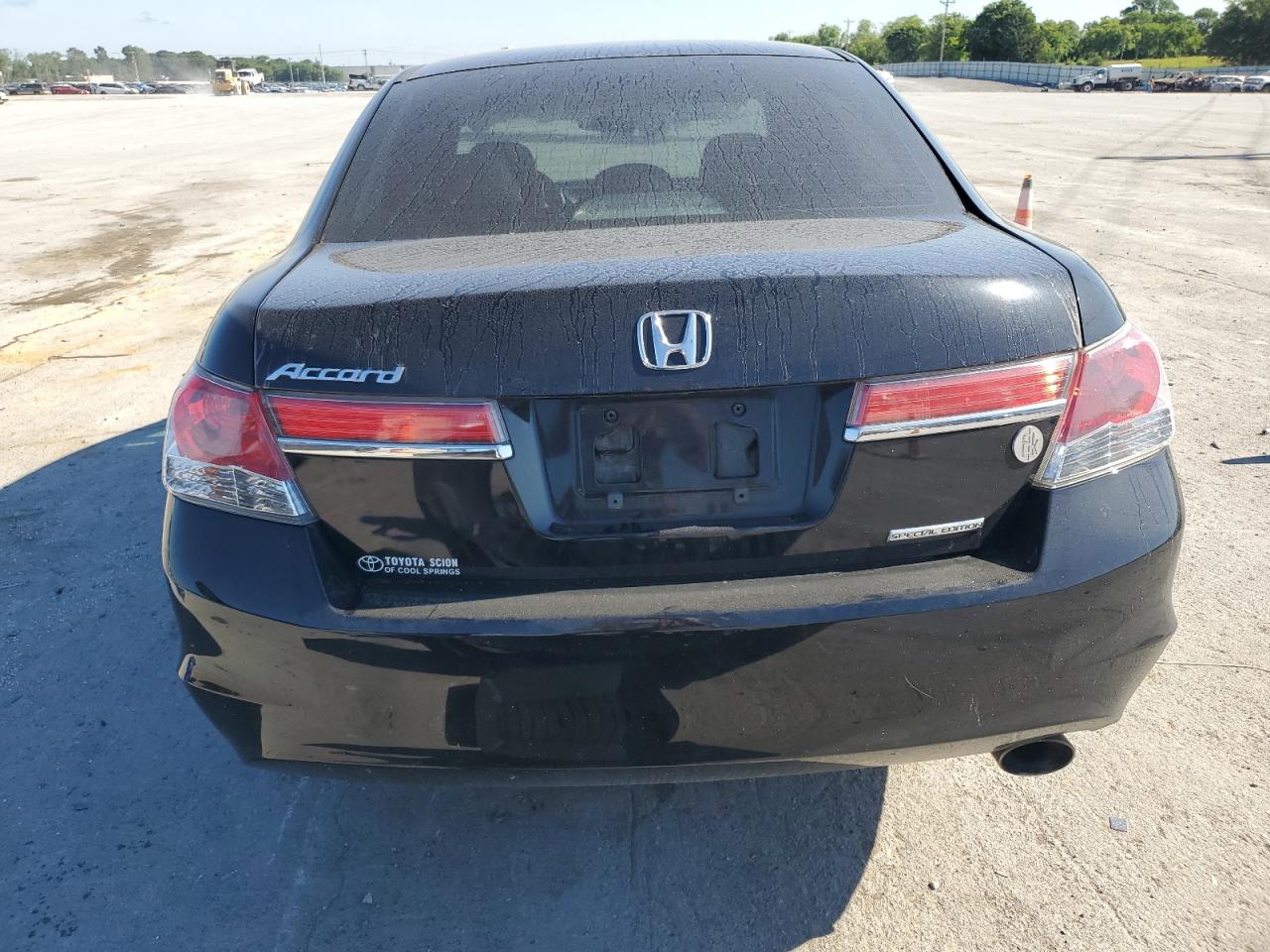 1HGCP2F66CA207654 2012 Honda Accord Se