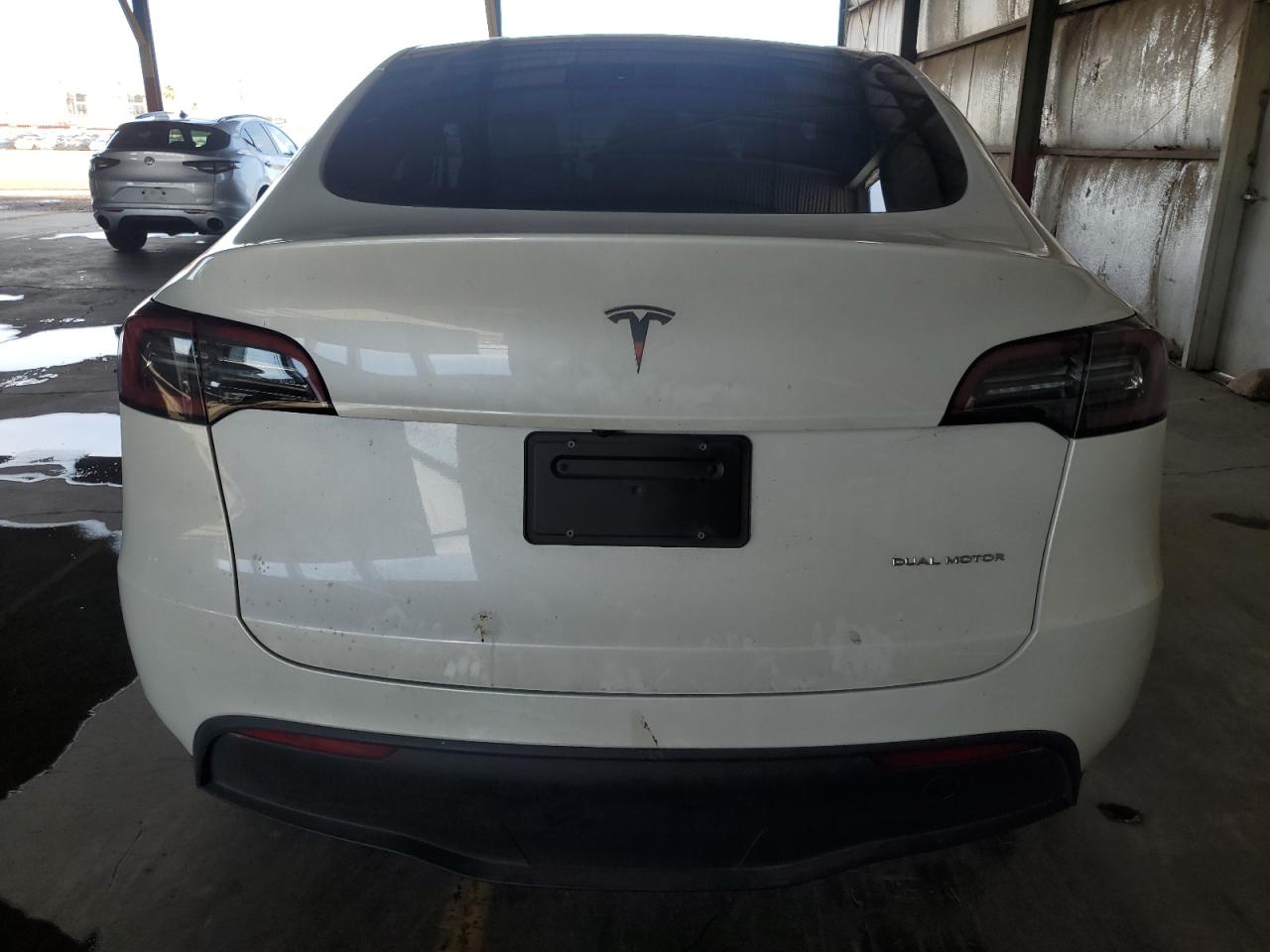 7SAYGDEE8PF815054 2023 Tesla Model Y