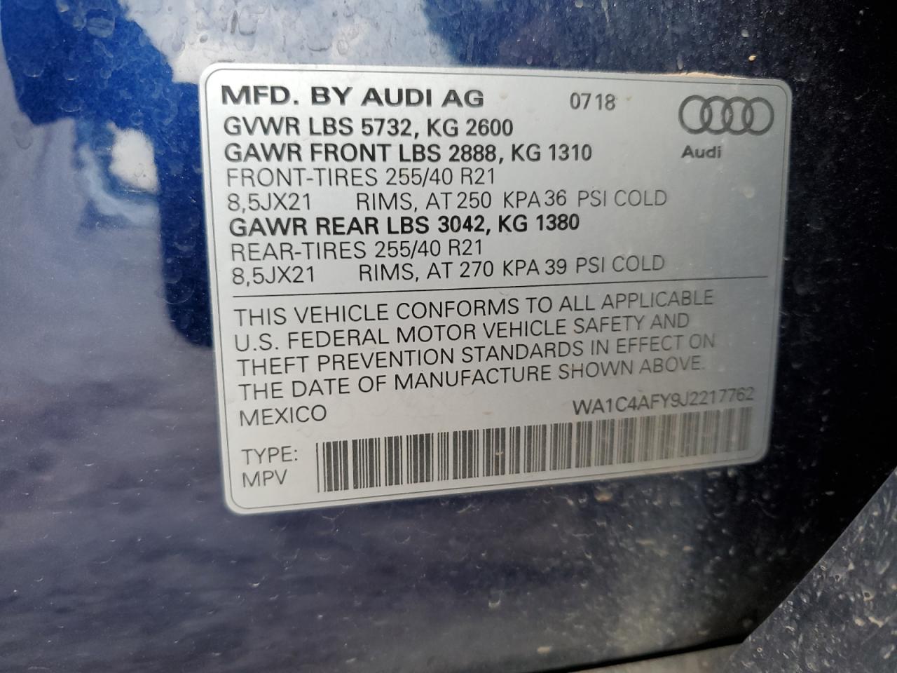 WA1C4AFY9J2217762 2018 Audi Sq5 Prestige