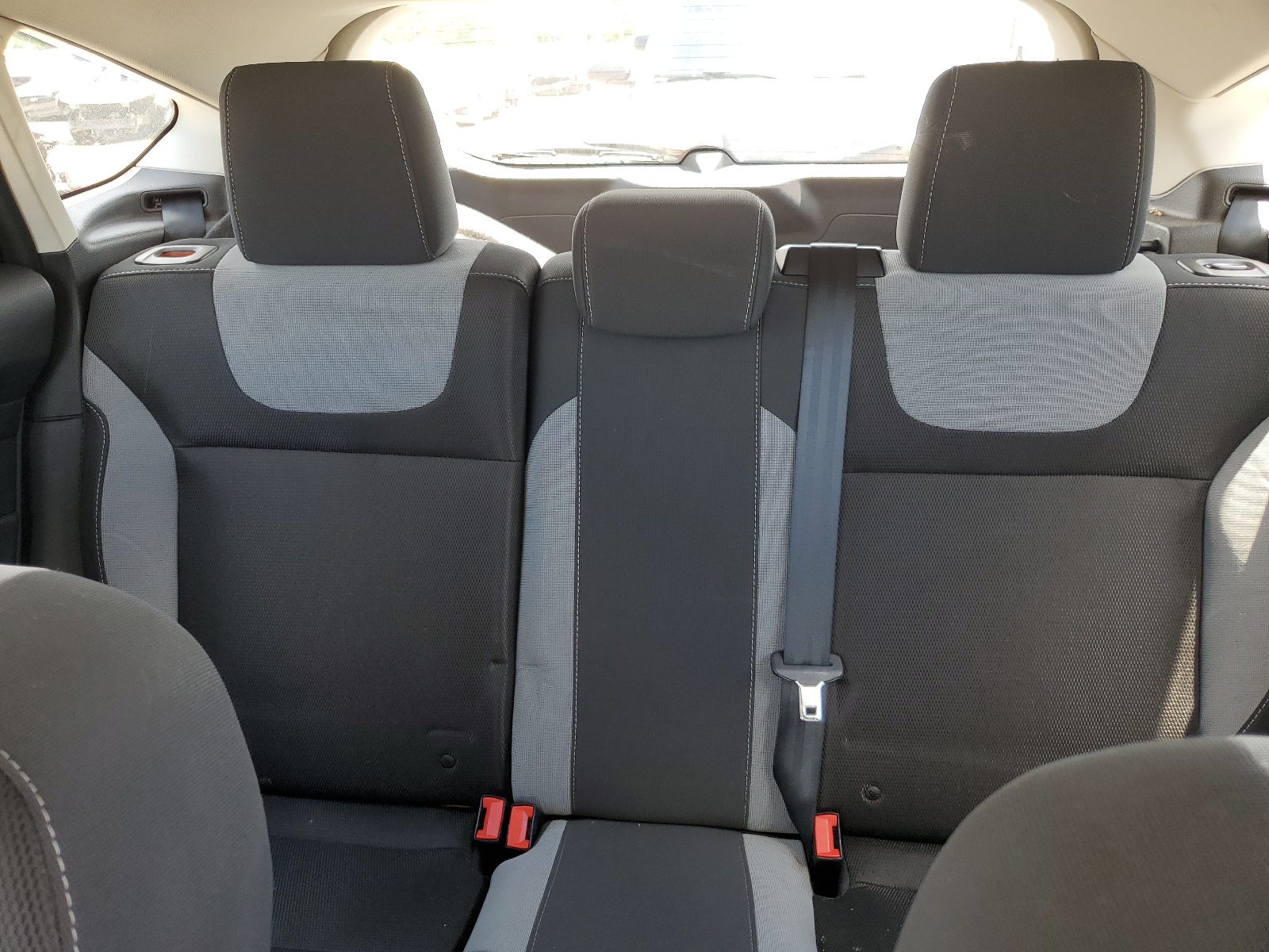 1FAHP3K26CL183248 2012 Ford Focus Se