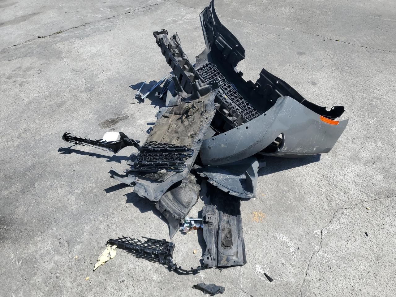 2019 Chrysler 300 S VIN: 2C3CCABG0KH561404 Lot: 59568804