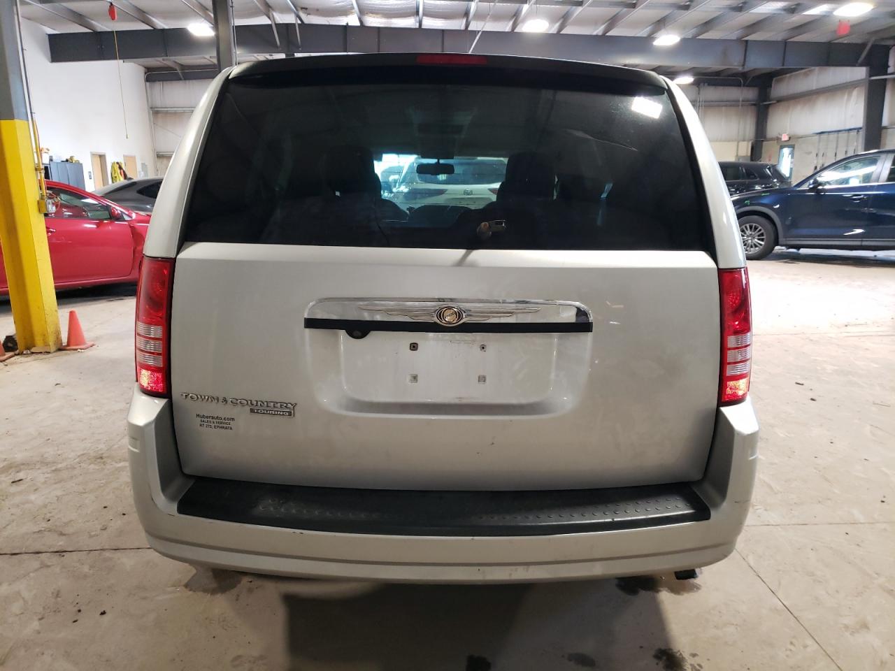 2008 Chrysler Town & Country Touring VIN: 2A8HR54P48R769107 Lot: 60677144