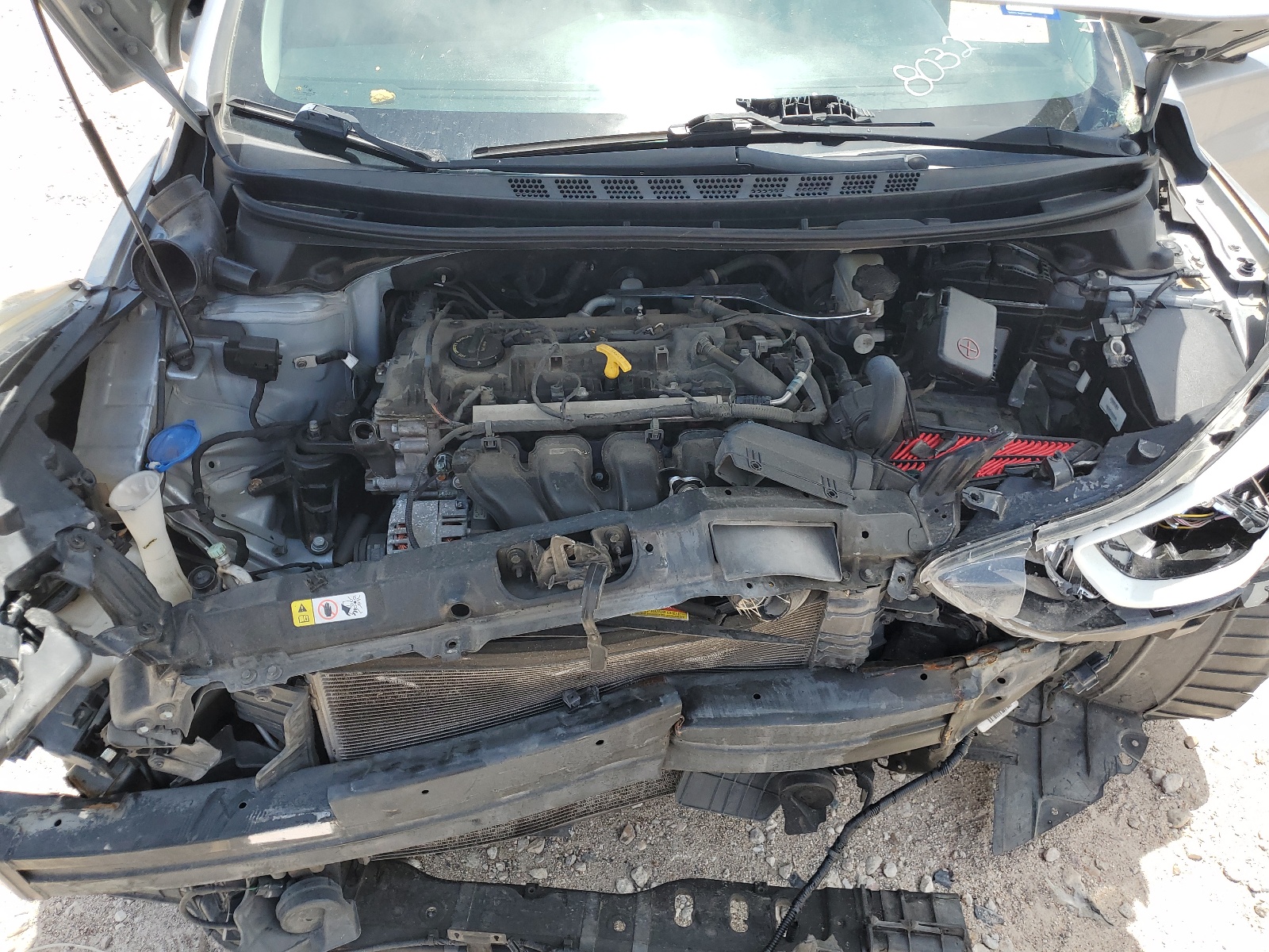 5NPDH4AE3FH588032 2015 Hyundai Elantra Se