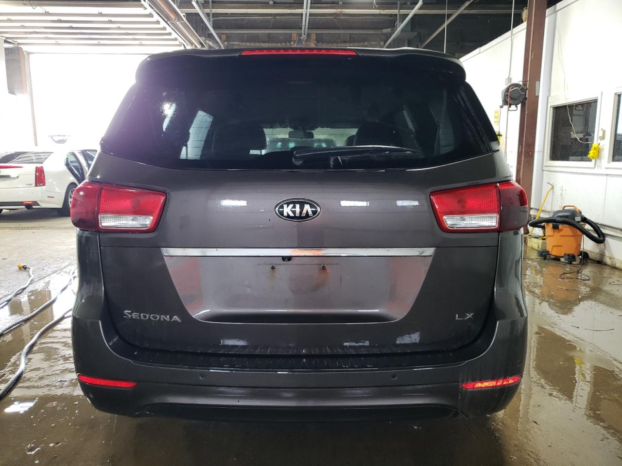 2016 Kia Sedona Lx VIN: KNDMB5C18G6100979 Lot: 60437964