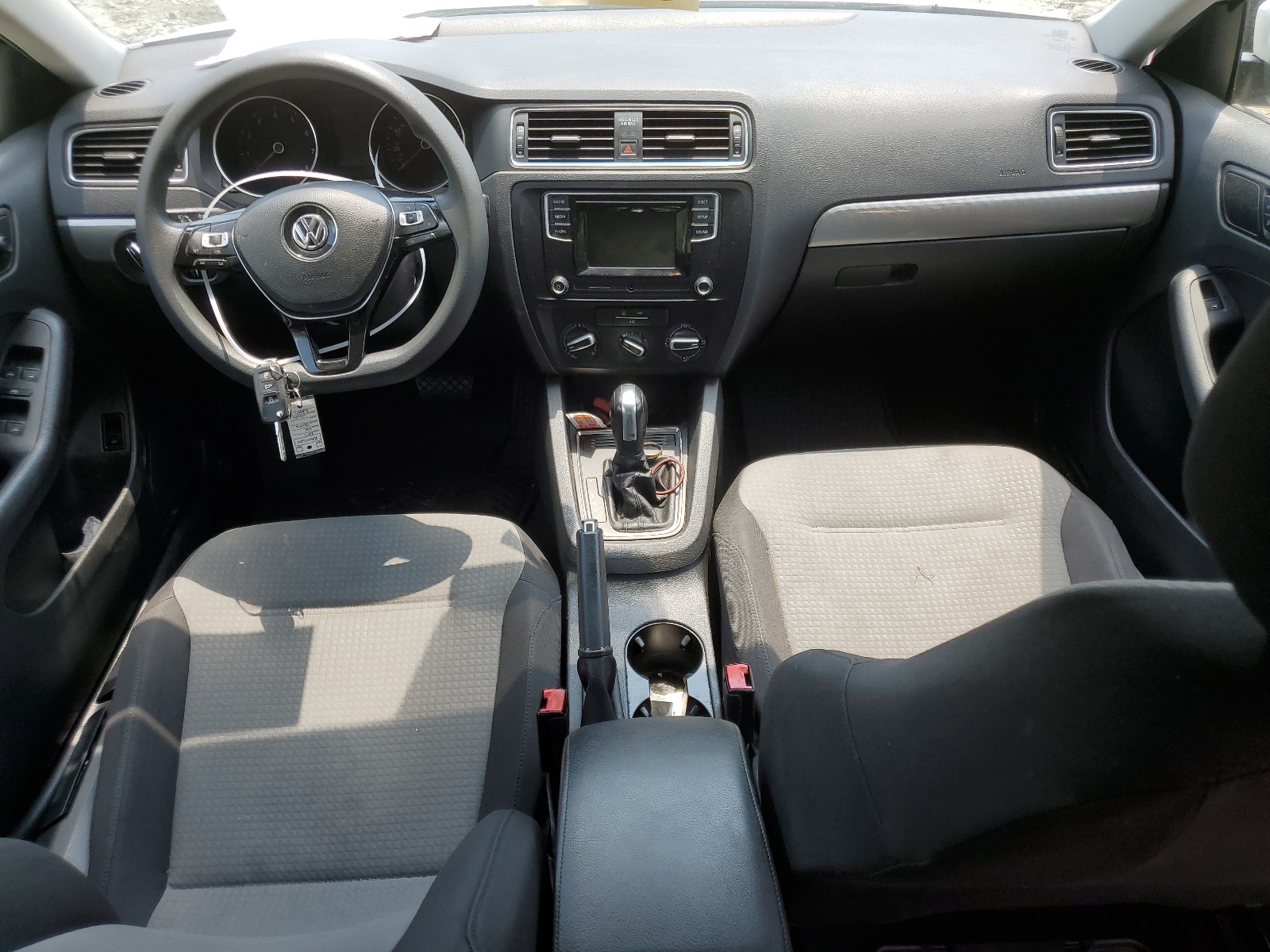 3VW2B7AJ5HM402945 2017 Volkswagen Jetta S