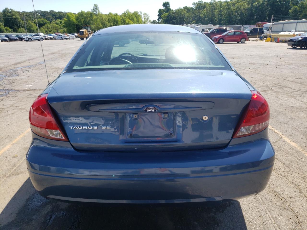 2004 Ford Taurus Se VIN: 1FAFP53U94A136148 Lot: 60248984